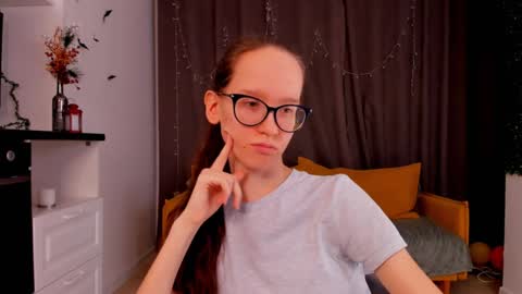 Snapshot of lynettebails chatting on 29, 1, 2025 Sara online show from 29, 1, 2025