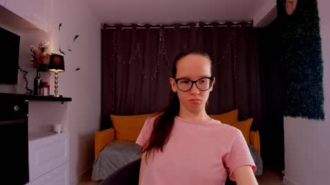 Snapshot of lynettebails chatting on 9, 2, 2025 Sara online show from 9, 2, 2025