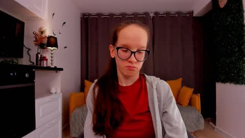 Snapshot of lynettebails chatting on 16, 2, 2025 Sara online show from 16, 2, 2025