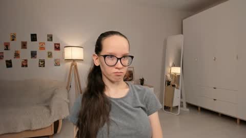 Snapshot of lynettebails chatting on 9, 3, 2025 Sara online show from 9, 3, 2025