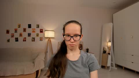 Snapshot of lynettebails chatting on 9, 3, 2025 Sara online show from 9, 3, 2025