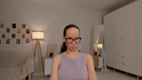 Snapshot of lynettebails chatting on 10, 3, 2025 Sara online show from 10, 3, 2025