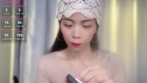 Snapshot of lynnalltop_165_keke chatting on 18, 11, 2025 lynnalltop_165_keke online show from 18, 11, 2025