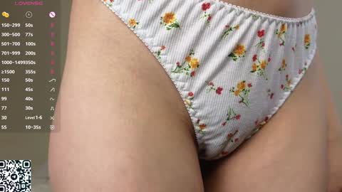 Snapshot of lynngroves chatting on 6, 2, 2025 Lola online show from 6, 2, 2025