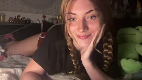 lynnxadams online show from 17, 7, 2026