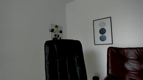 Snapshot of lyonel15 chatting on 28, 5, 2026 Lyonel online show from 28, 5, 2026