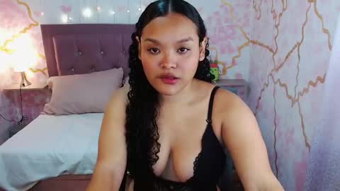 Snapshot of lyra_0 chatting on 14, 1, 2025 Lyra online show from 14, 1, 2025