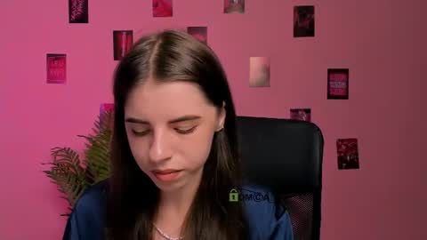 lyra_desire online show from 15, 7, 2026