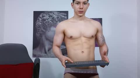 Snapshot of lysan_corv chatting on 16, 12, 2025 Lysan online show from 16, 12, 2025