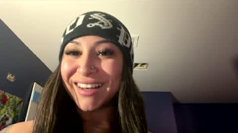 Snapshot of lyugreen777 chatting on 16, 12, 2025 Lyu Baby online show from 16, 12, 2025