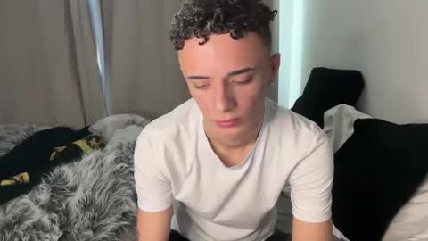 Snapshot of lz_britboy chatting on 12, 3, 2026 NEW Leo lz britboy online show from 12, 3, 2026