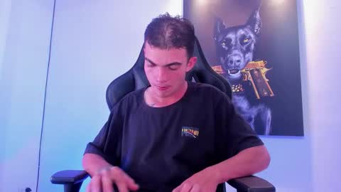 m0ntana777 online show from 28, 11, 2025