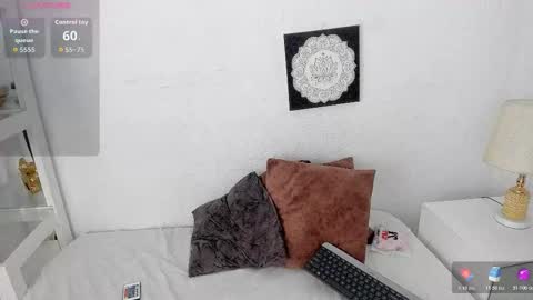 Snapshot of m1lk_choc chatting on 1, 12, 2025 Mila online show from 1, 12, 2025