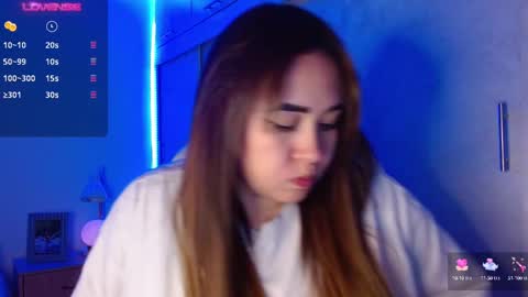 Snapshot of m33li chatting on 3, 2, 2025 Meli online show from 3, 2, 2025