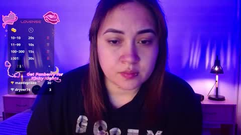 Snapshot of m33li chatting on 3, 12, 2025 Meli online show from 3, 12, 2025