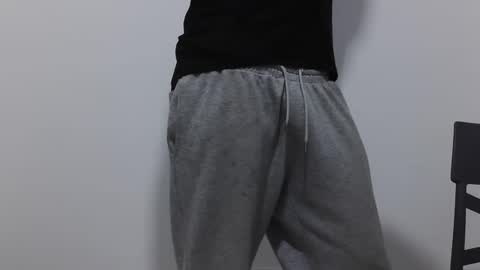 m4dh4tter24 online show from 4, 2, 2026