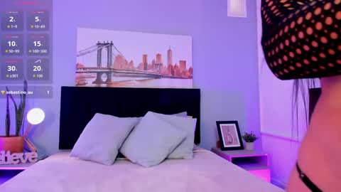 Snapshot of m_antonia chatting on 17, 9, 2025 Maria  online show from 17, 9, 2025