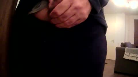 Snapshot of m_daan1969 chatting on 6, 11, 2025 m_daan1969 online show from 6, 11, 2025