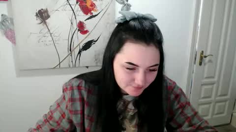 m_i_k_i_ online show from 16, 3, 2026