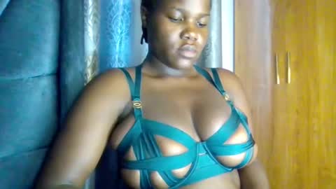 Snapshot of m_tits3 chatting on 1, 2, 2026 m_tits3 online show from 1, 2, 2026