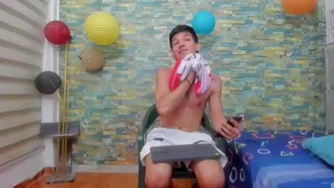 Snapshot of maaster420 chatting on 10, 1, 2025 itgram pezlo josue online show from 10, 1, 2025