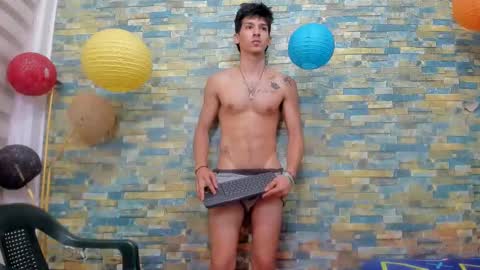 Snapshot of maaster420 chatting on 12, 1, 2025 itgram pezlo josue online show from 12, 1, 2025