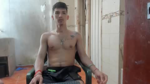 Snapshot of maaster420 chatting on 17, 1, 2025 itgram pezlo josue online show from 17, 1, 2025