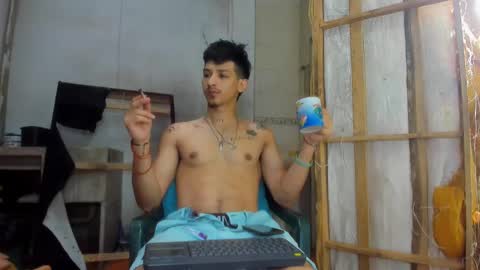 Snapshot of maaster420 chatting on 25, 1, 2025 itgram pezlo josue online show from 25, 1, 2025