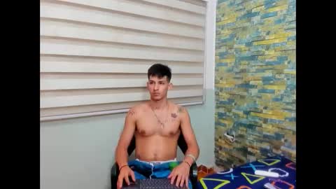 Snapshot of maaster420 chatting on 31, 1, 2025 itgram pezlo josue online show from 31, 1, 2025