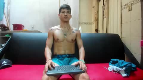Snapshot of maaster420 chatting on 11, 2, 2025 itgram pezlo josue online show from 11, 2, 2025