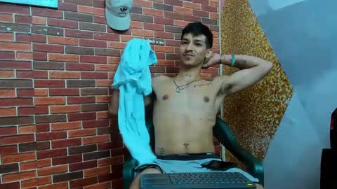 Snapshot of maaster420 chatting on 28, 2, 2025 itgram pezlo josue online show from 28, 2, 2025