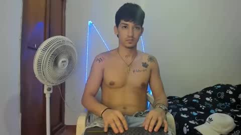Snapshot of maaster420 chatting on 24, 9, 2025 itgram pezlo josue online show from 24, 9, 2025