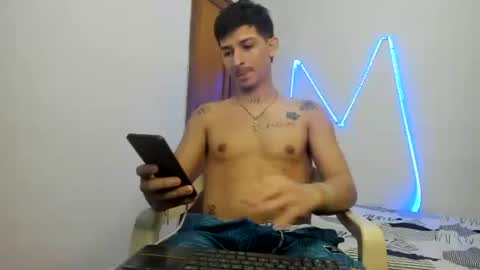 Snapshot of maaster420 chatting on 6, 11, 2025 itgram pezlo josue online show from 6, 11, 2025