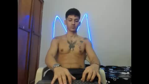 Snapshot of maaster420 chatting on 9, 1, 2026 itgram pezlo josue online show from 9, 1, 2026