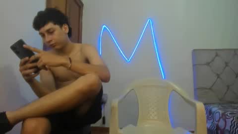 Snapshot of maaster420 chatting on 15, 2, 2026 itgram pezlo josue online show from 15, 2, 2026