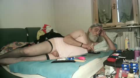 maax1970 online show from 28, 12, 2024