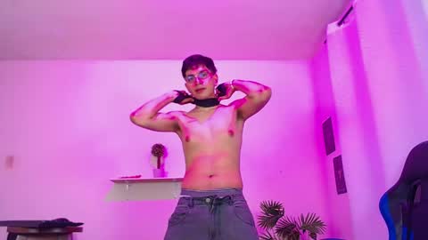 Max online show from 15, 4, 2026