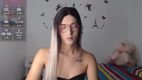 macarena_05_ online show from 16, 9, 2025