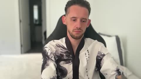 Snapshot of macebre chatting on 7, 10, 2025 my beautiful long dick will make you happy online show from 7, 10, 2025