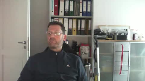 macfly67 online show from 2, 12, 2024