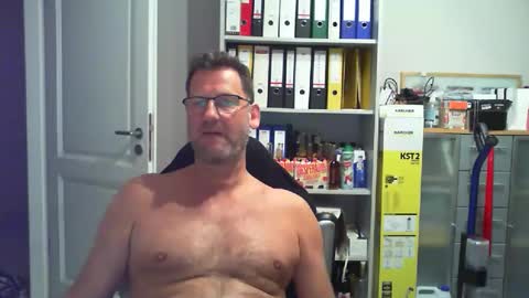 macfly67 online show from 29, 4, 2026