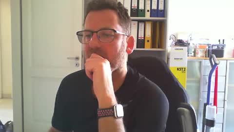 macfly67 online show from 1, 5, 2026