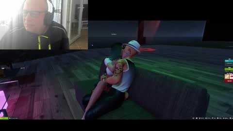 Snapshot of machinegun3dx chatting on 24, 10, 2025 Andy online show from 24, 10, 2025