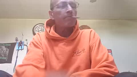 Snapshot of mackdog1369 chatting on 7, 5, 2026 mackdog1369 online show from 7, 5, 2026