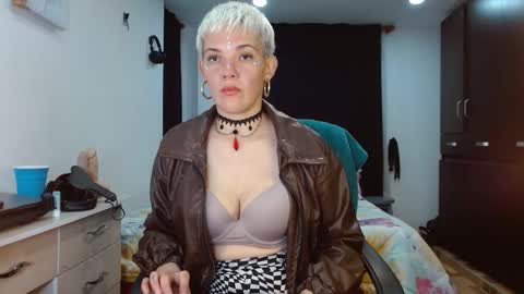 Noah Askew online show from 2, 3, 2026