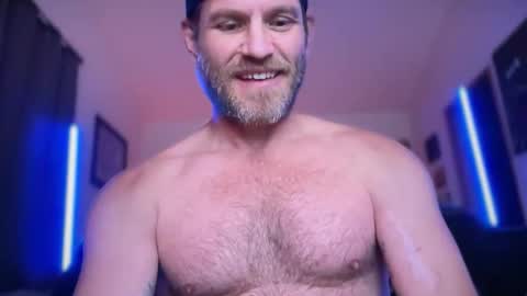 MackinCaliAllDay online show from 16, 10, 2025