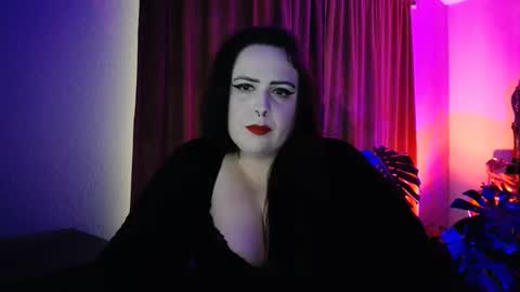 Miss Morticia online show from 20, 12, 2024