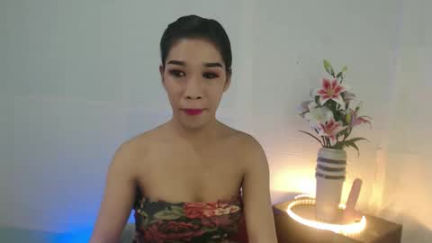 madalina1992 online show from 9, 2, 2025