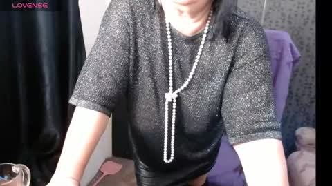 Snapshot of madam_sanjanne chatting on 26, 1, 2025 Madam Sanjanne online show from 26, 1, 2025