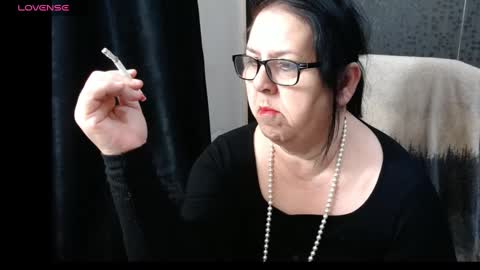 Snapshot of madam_sanjanne chatting on 7, 3, 2025 Madam Sanjanne online show from 7, 3, 2025